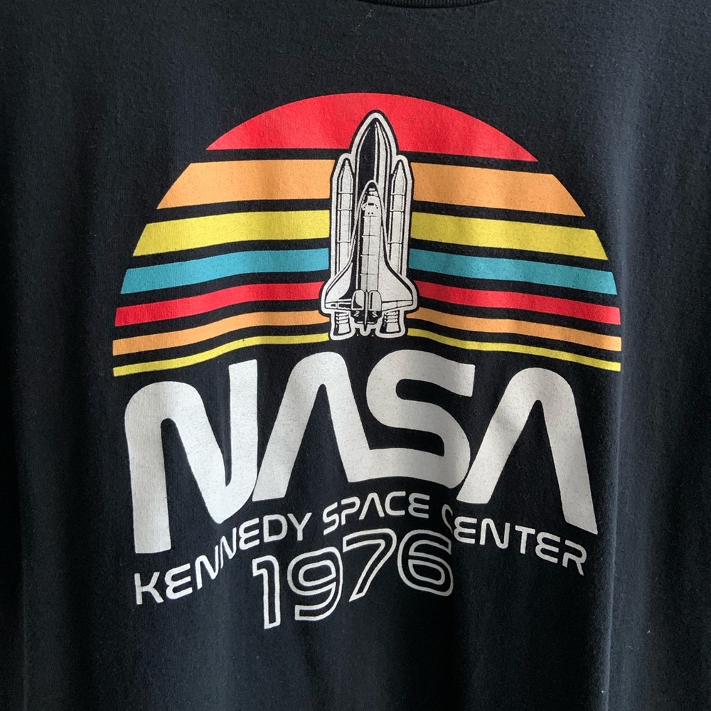 Vintage Style NASA Black T-shirt